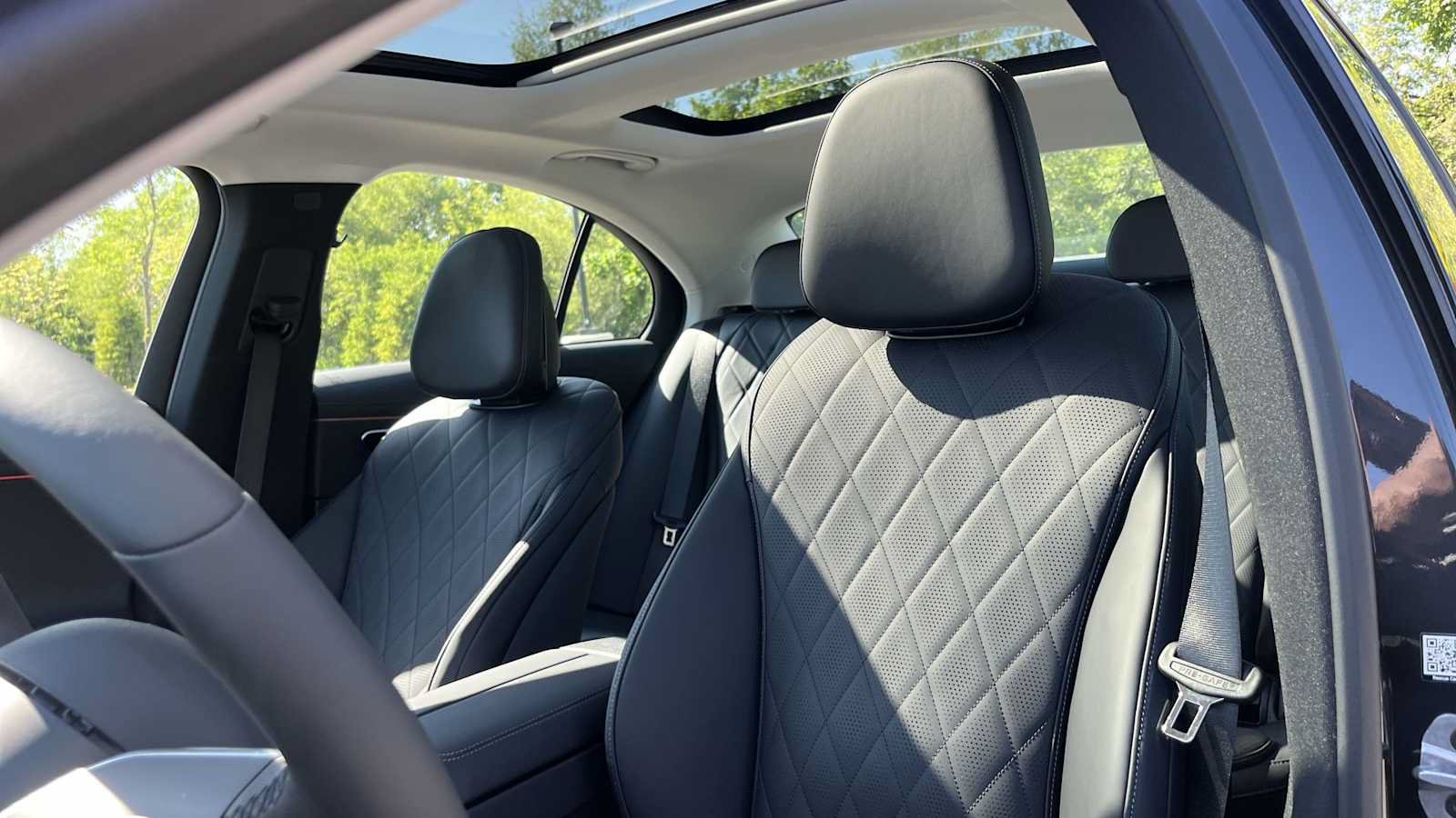 New 2026 Mercedes-Benz E 350 4MATIC Sedan image 27