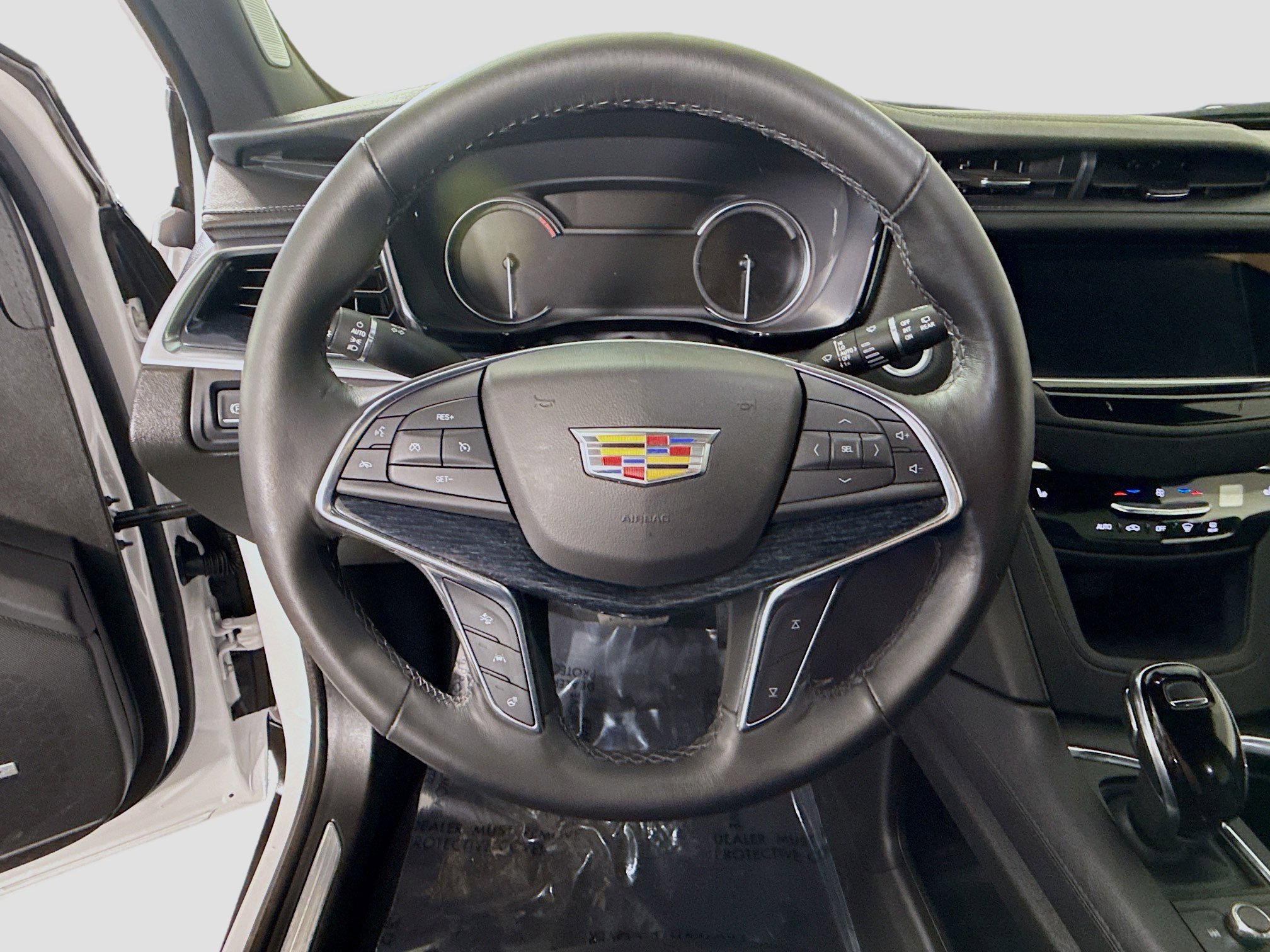 Used 2024 Cadillac XT5 Premium Luxury image 13