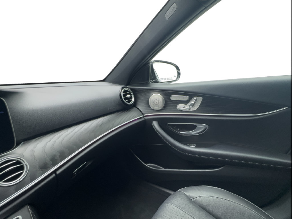 Used 2023 Mercedes-Benz E 350 Sedan image 41