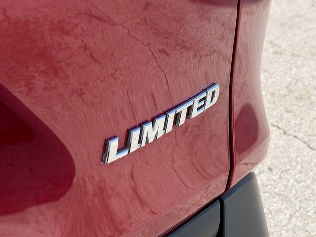 Used 2024 Toyota RAV4 Limited FWD image 14
