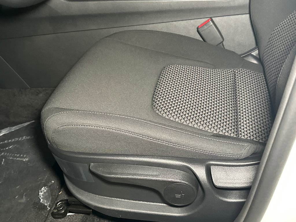 New 2026 Kia Sportage LX image 16