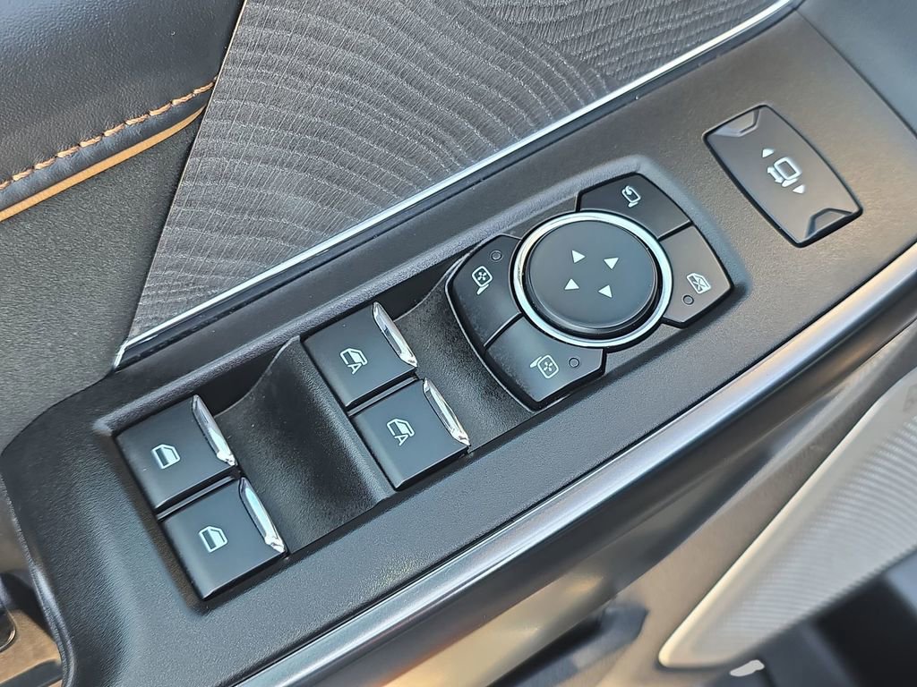 Used 2023 Ford F350 Platinum image 45