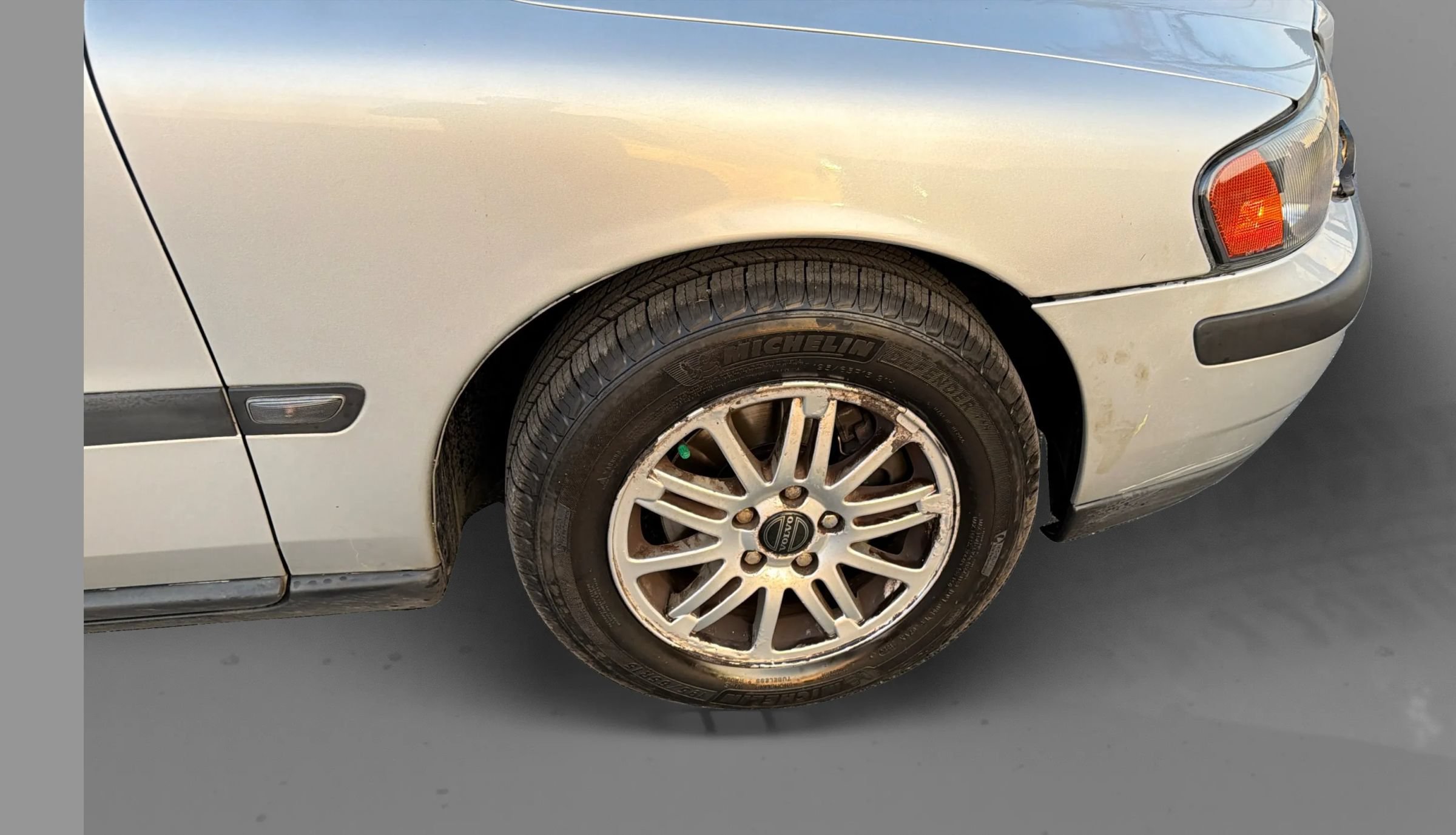 Used 2004 Volvo S60 2.4 FWD image 25