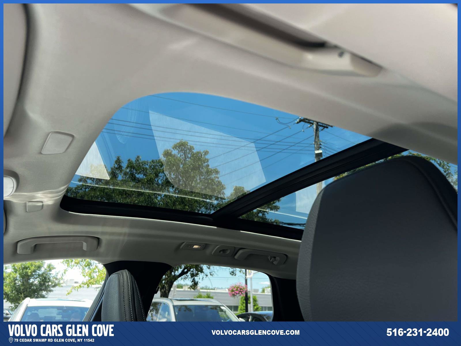 Certified 2024 Volvo XC60 B5 Plus w/ Climate Package AWD/4WD image 20