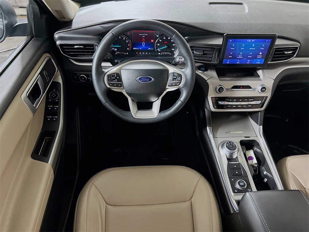 Used 2024 Ford Explorer XLT w/ Equipment Group 202A image 20