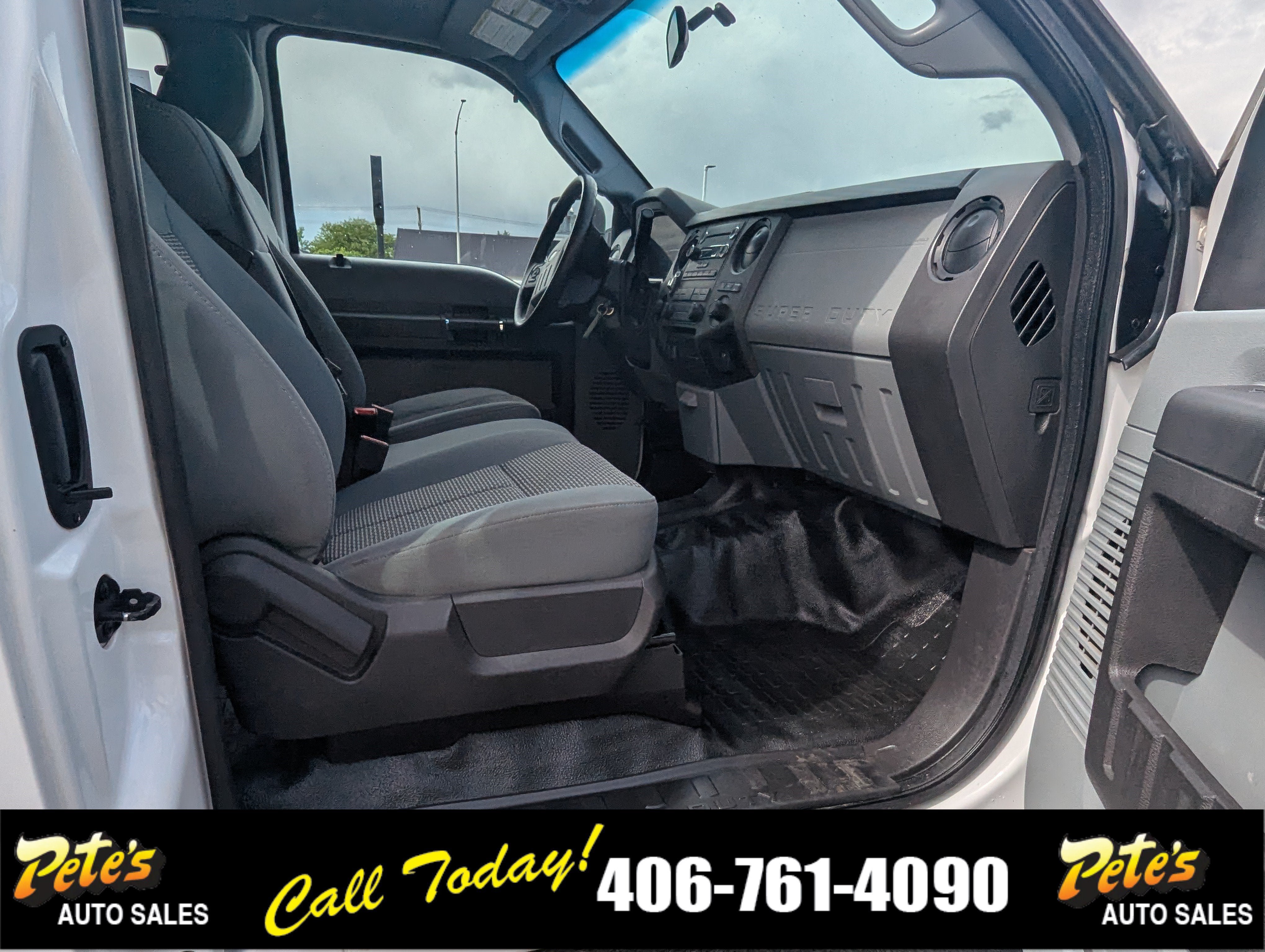 Used 2015 Ford F250 XL w/ Power Equipment Group AWD/4WD image 20