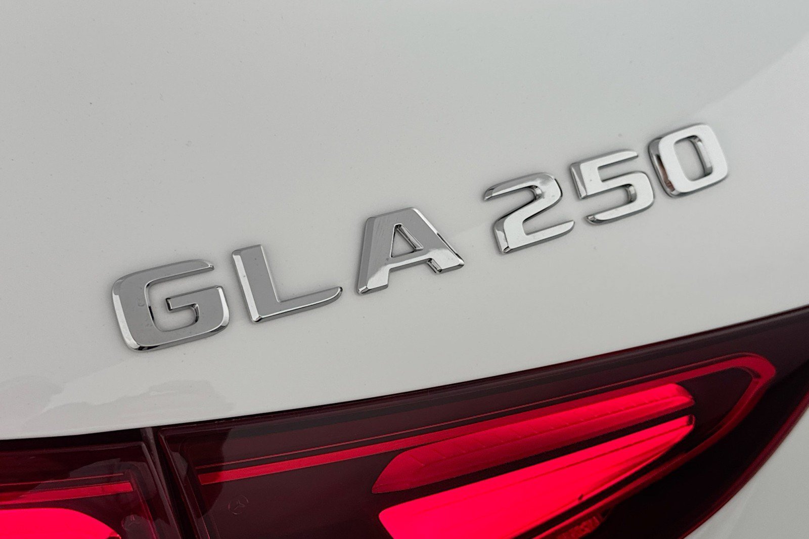 New 2026 Mercedes-Benz GLA 250 image 8