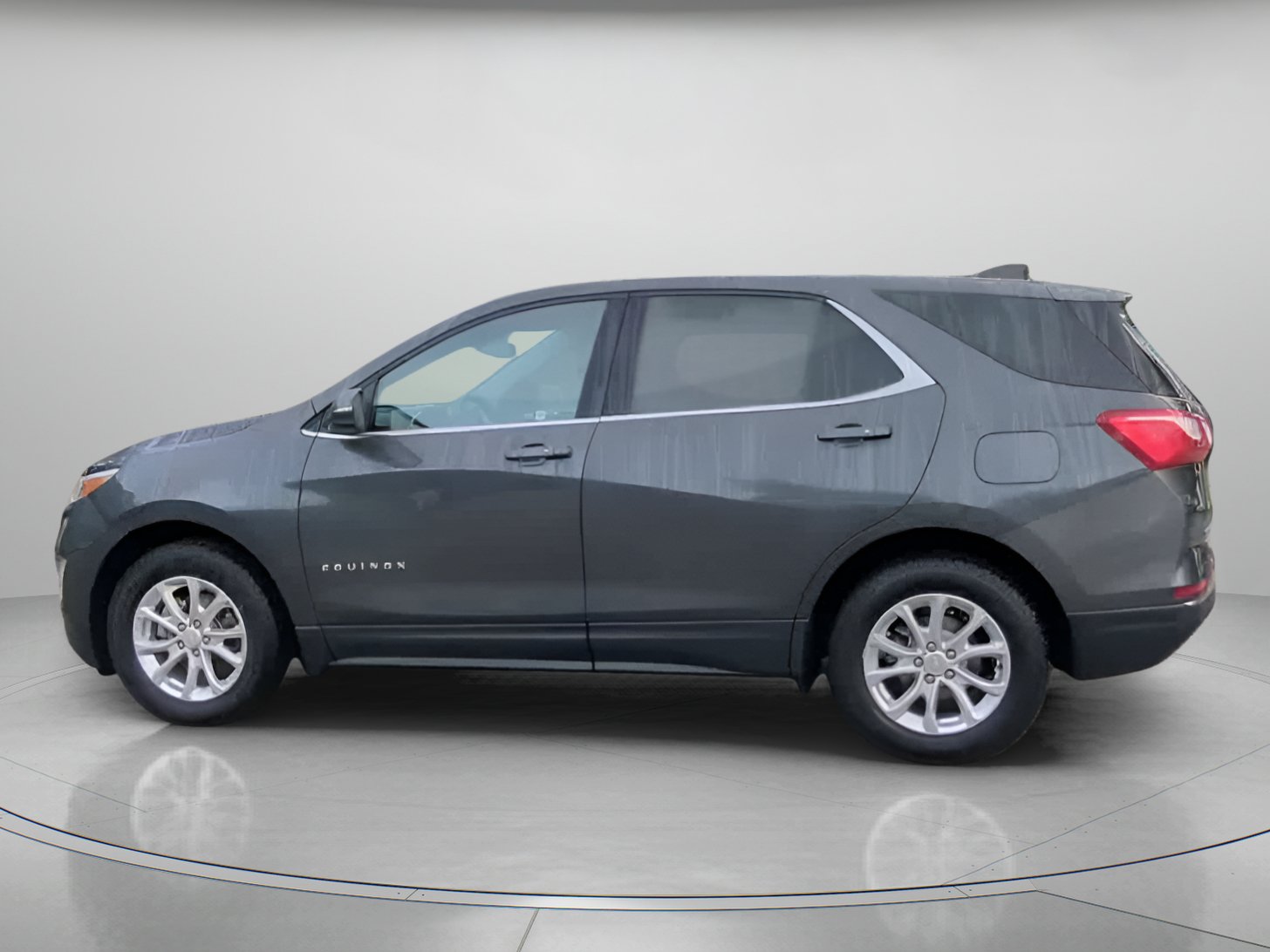 Used 2019 Chevrolet Equinox LT w/ Driver Convenience Package FWD image 17