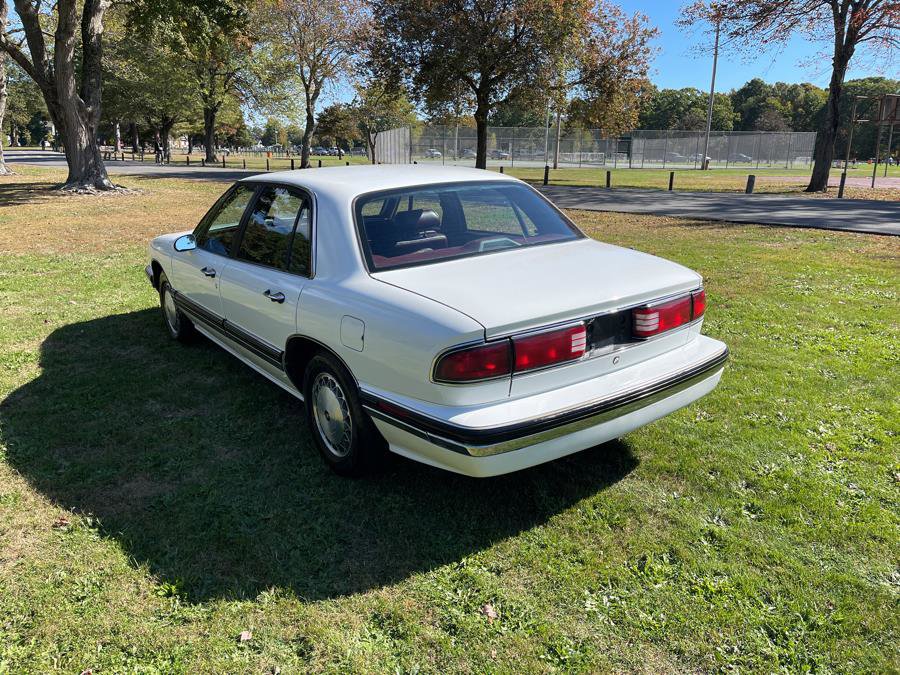 Used 1994 Buick Le Sabre Limited FWD image 25