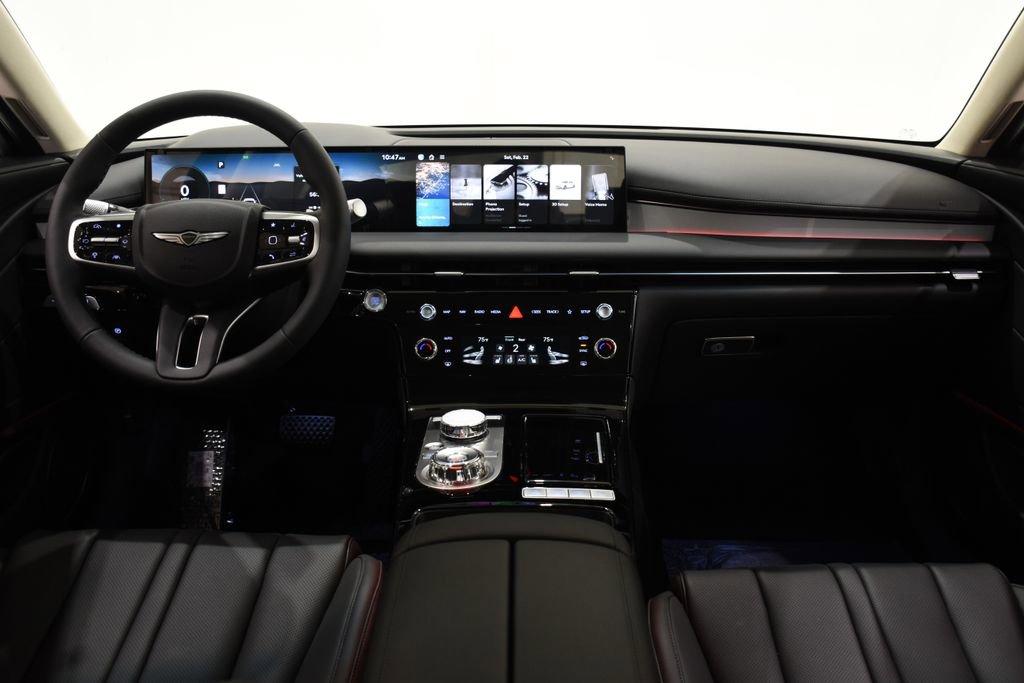 Used 2025 Genesis G80 2.5T image 8