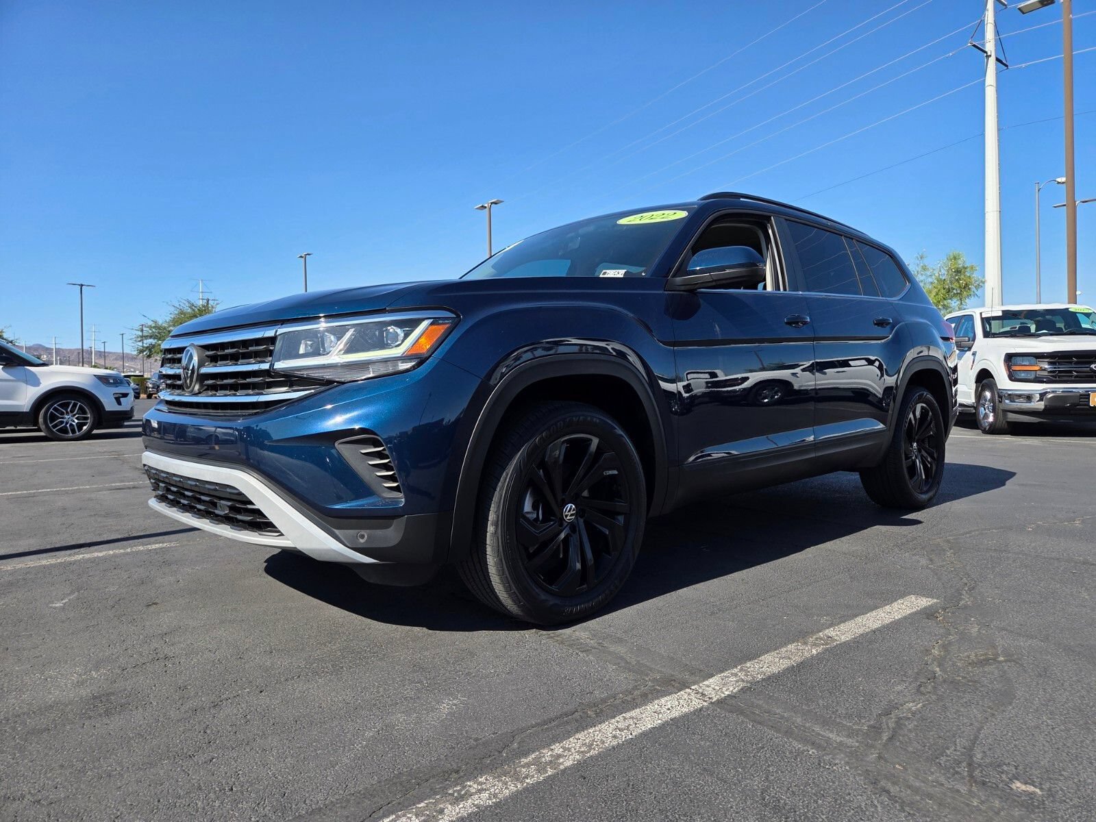 Used 2022 Volkswagen Atlas SE w/ Panoramic Sunroof Package AWD/4WD video 2