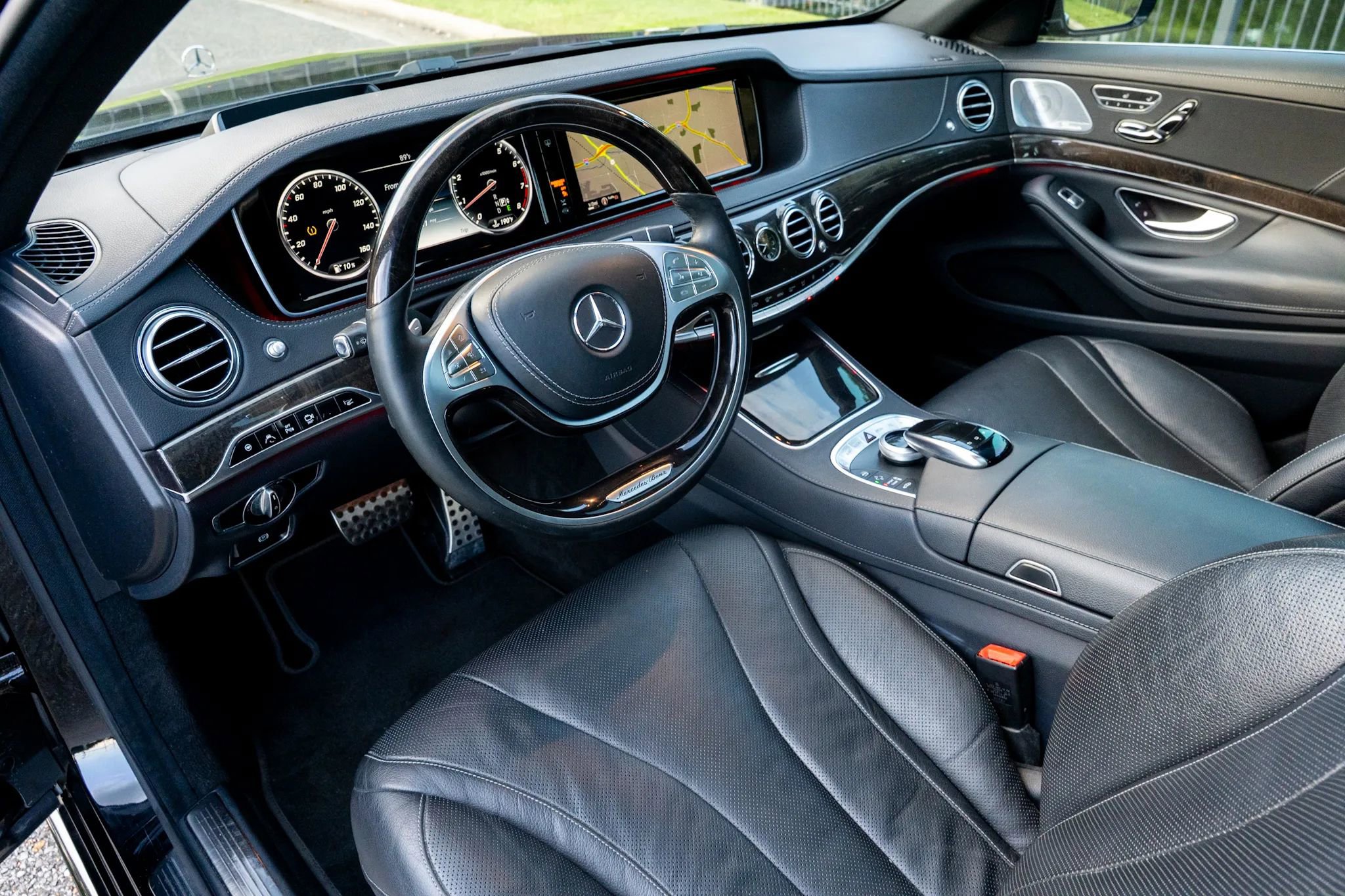 Used 2015 Mercedes-Benz S 550 Sedan image 11