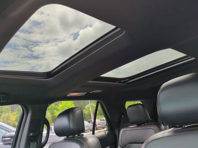 Used 2017 Ford Explorer Sport w/ Equipment Group 401A AWD/4WD image 22