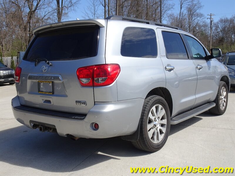 Used 2015 Toyota Sequoia Limited AWD/4WD image 7