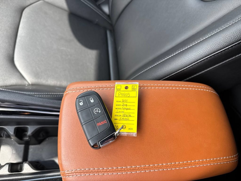 Used 2025 Jeep Compass Limited AWD/4WD image 22