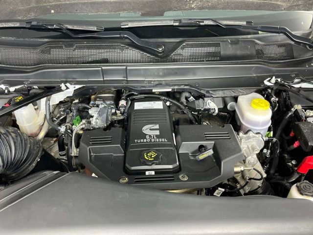 Used 2024 RAM 2500 Laramie w/ Safety Group image 9