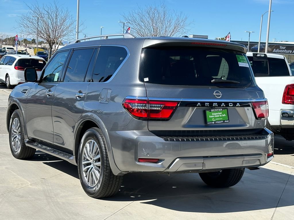 Used 2024 Nissan Armada SL w/ Captain's Chairs Package image 4