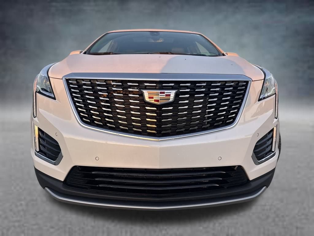 Certified 2025 Cadillac XT5 Premium Luxury image 11