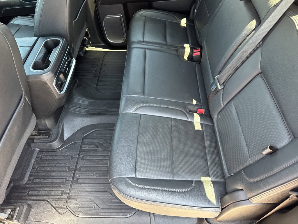 Used 2024 GMC Sierra 3500 Denali w/ Denali Reserve Package AWD/4WD image 29