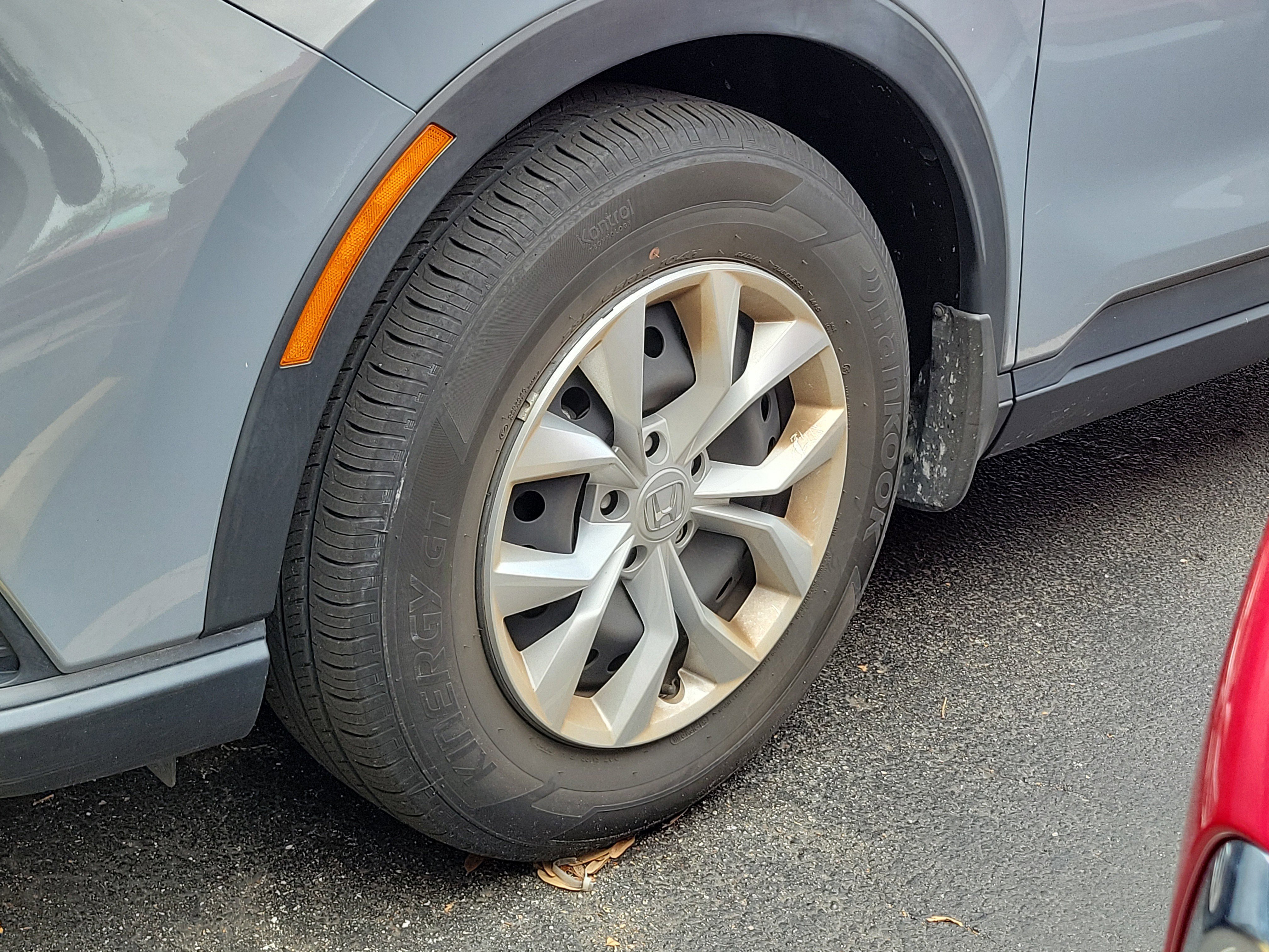 Used 2024 Honda CR-V LX image 4