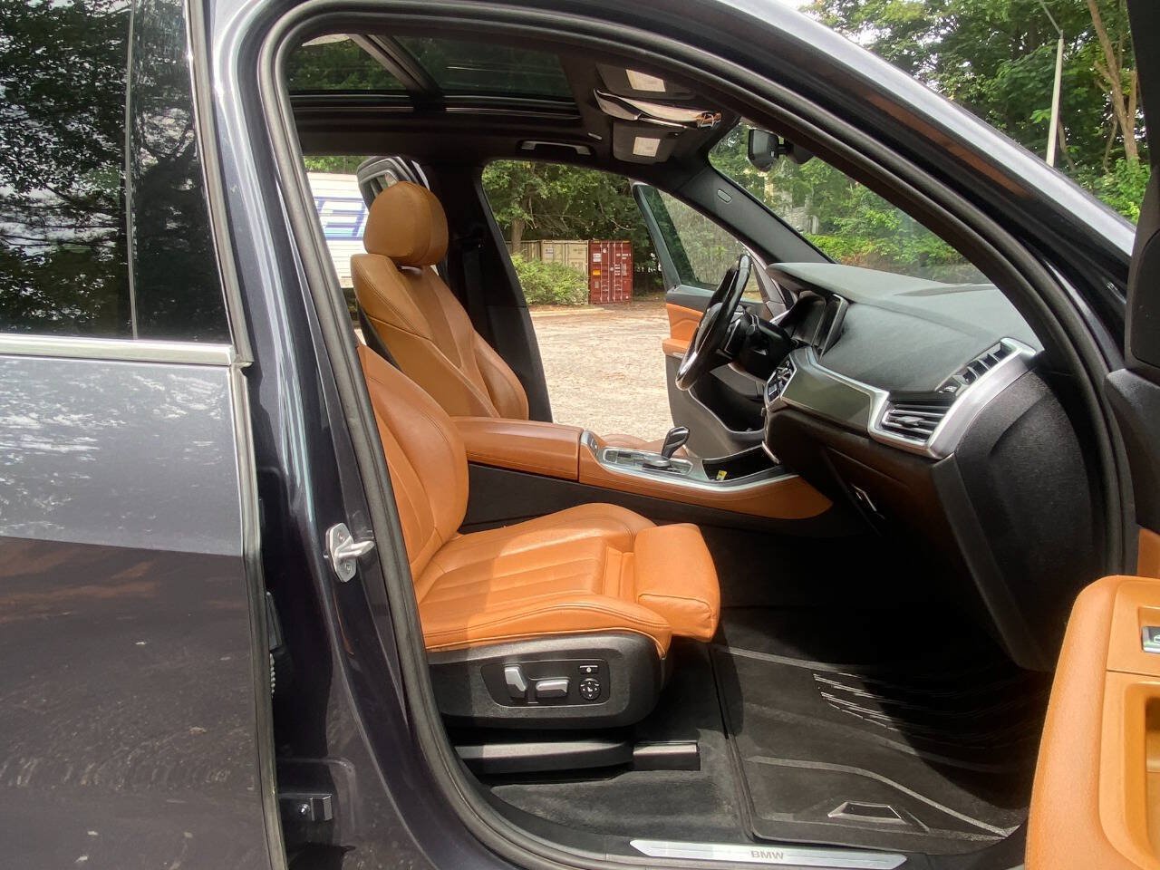 Used 2019 BMW X5 xDrive40i w/ Premium Package 2 AWD/4WD image 67