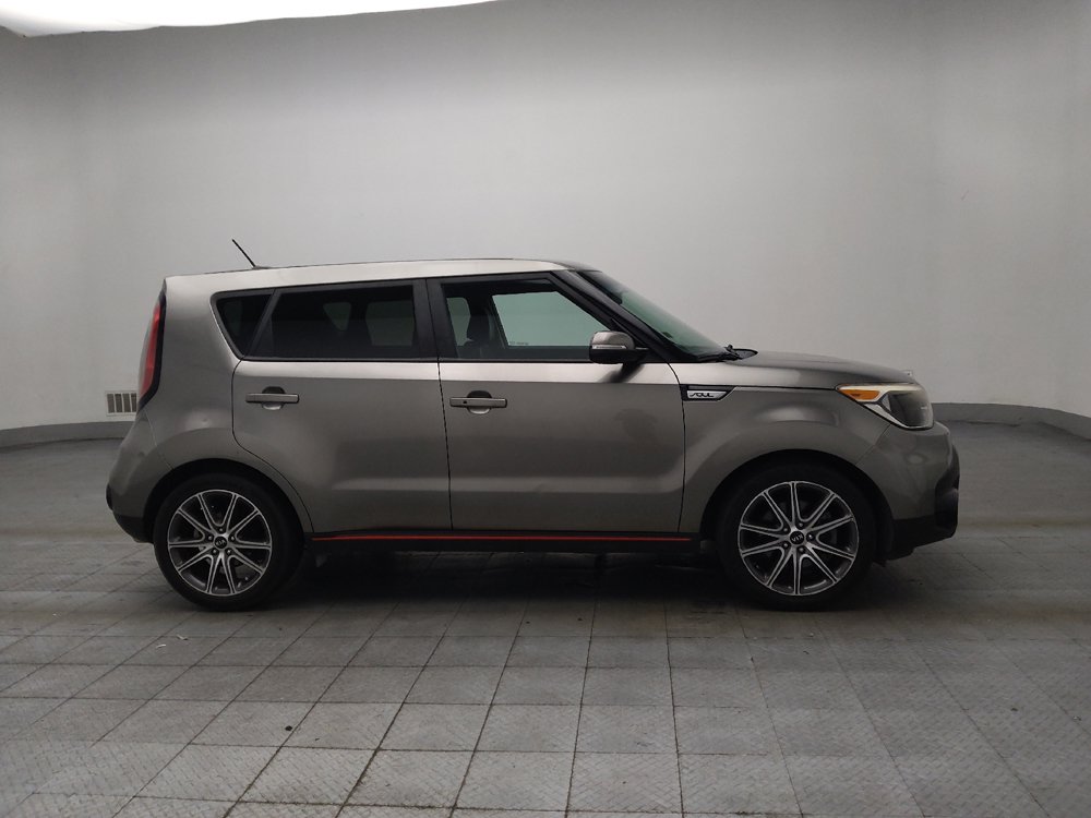 Used 2019 Kia Soul ! FWD image 11