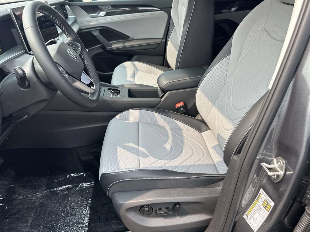 New 2026 Volkswagen Tiguan SE AWD/4WD image 12