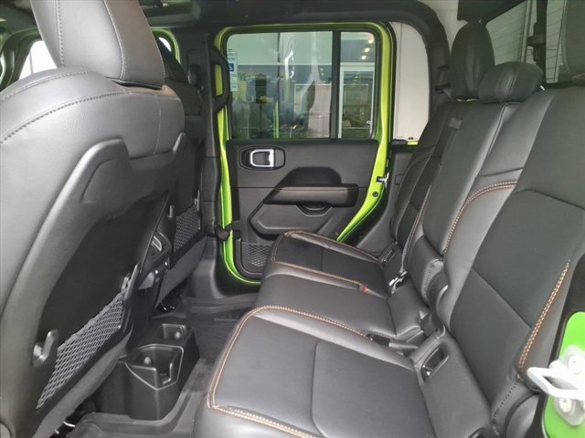 Used 2025 Jeep Gladiator Sport image 25