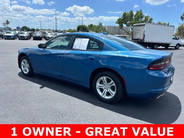 Used 2023 Dodge Charger SXT image 4