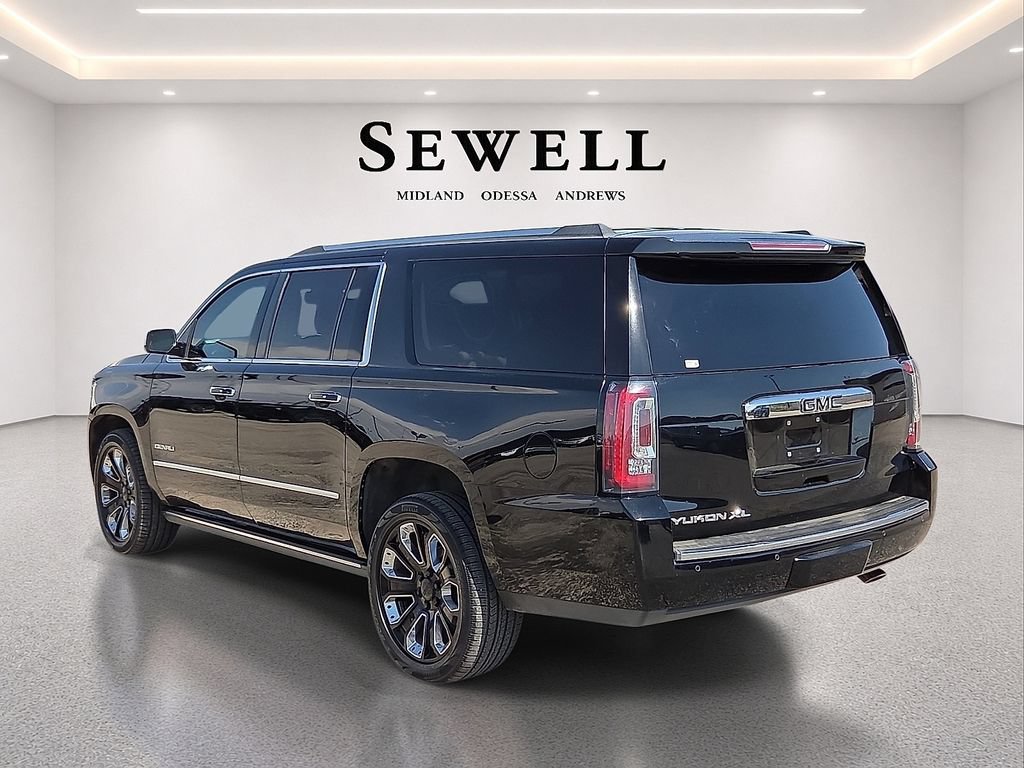 Used 2018 GMC Yukon XL Denali w/ Denali Ultimate Package AWD/4WD image 3