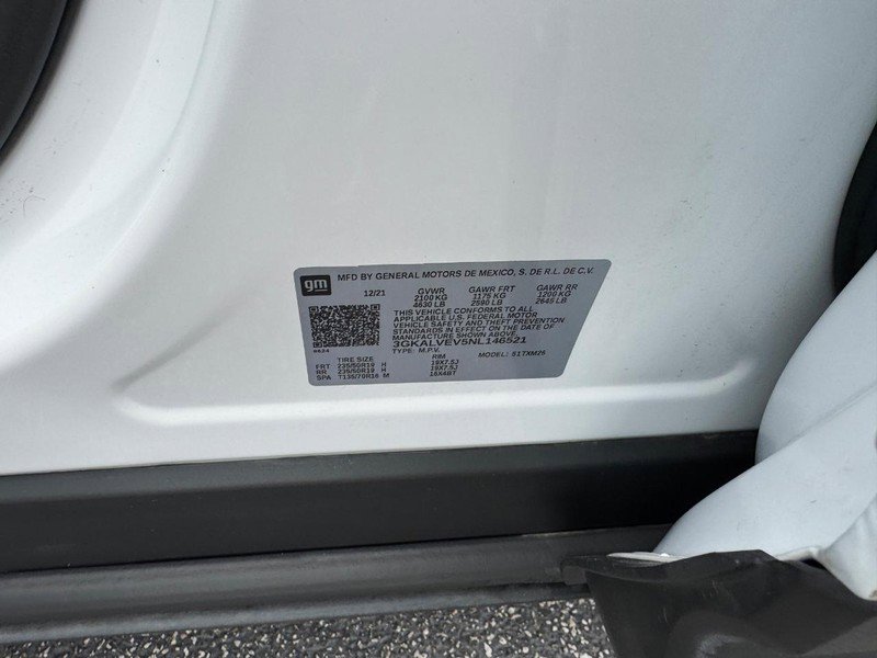 Certified 2022 GMC Terrain SLT image 24