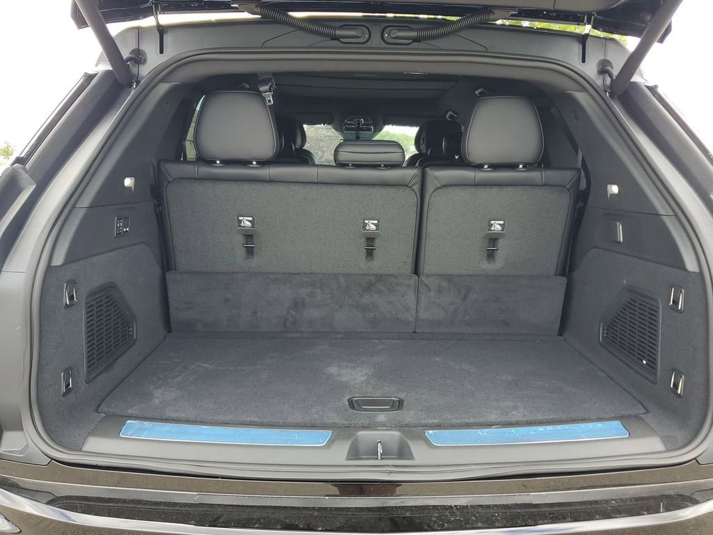 New 2026 Cadillac Escalade IQ Luxury 1 image 25