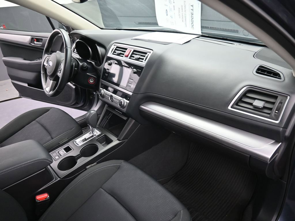 Used 2017 Subaru Legacy 2.5i Premium image 14