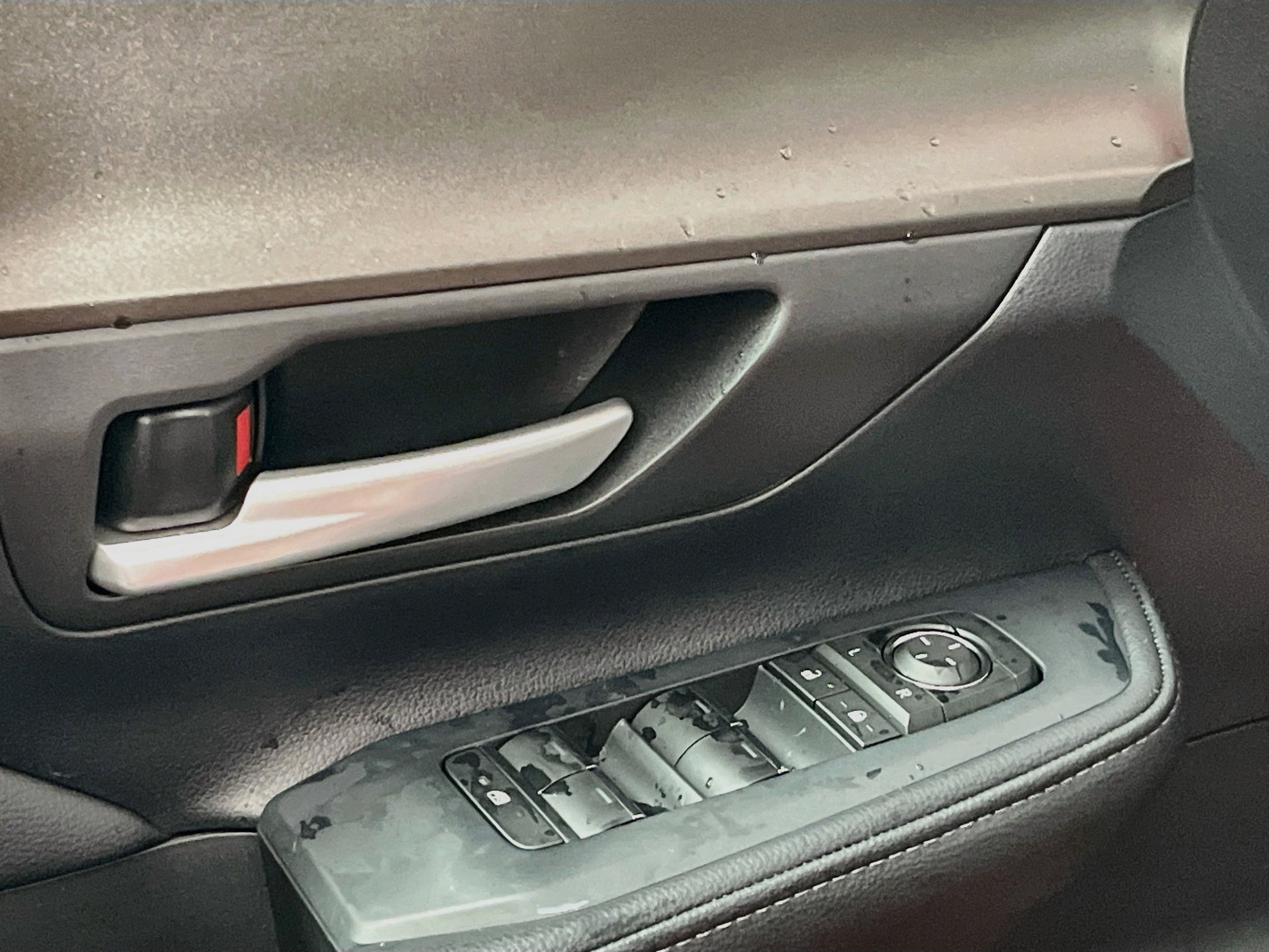 New 2026 Toyota Grand Highlander XLE FWD image 16