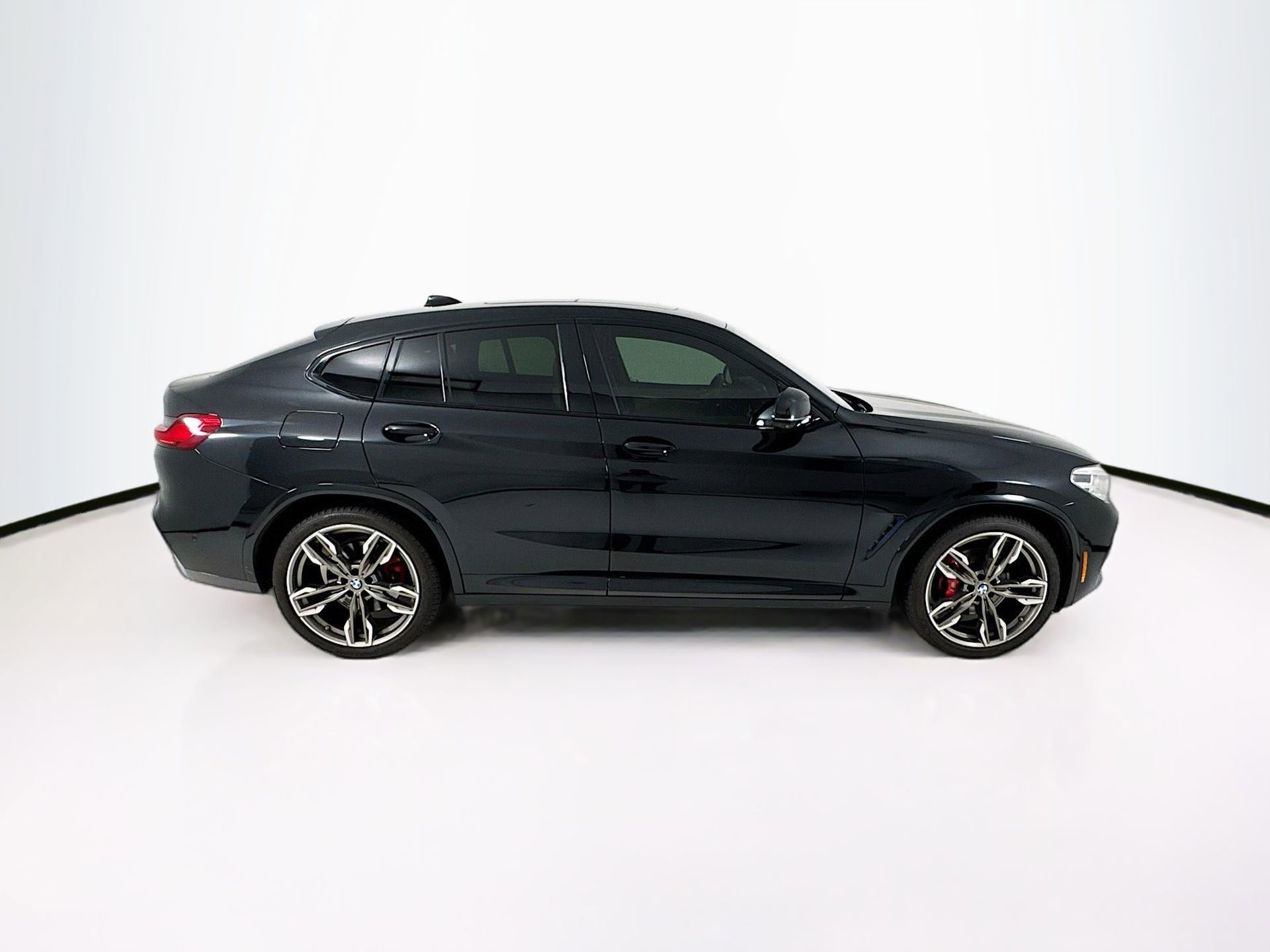 Used 2021 BMW X4 M40i w/ Premium Package image 9