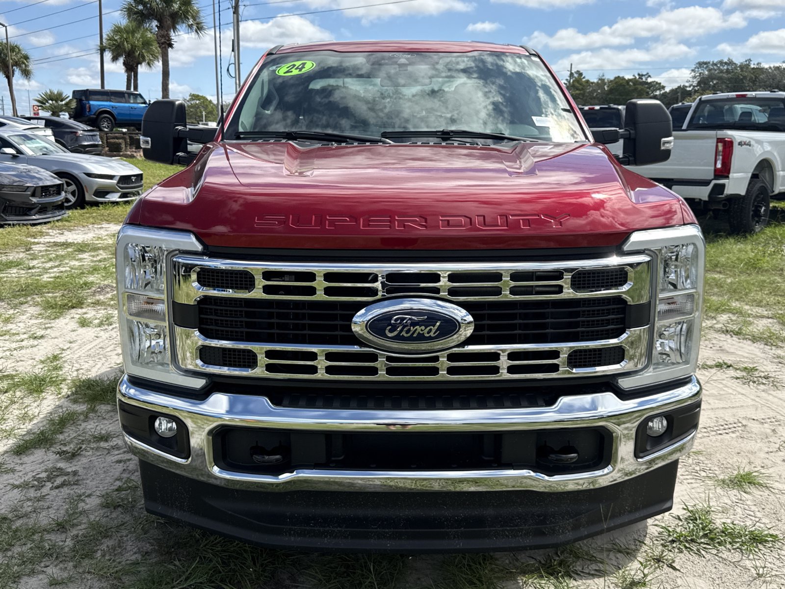 Certified 2024 Ford F250 XLT w/ F-250 >10K GVWR Package AWD/4WD image 9