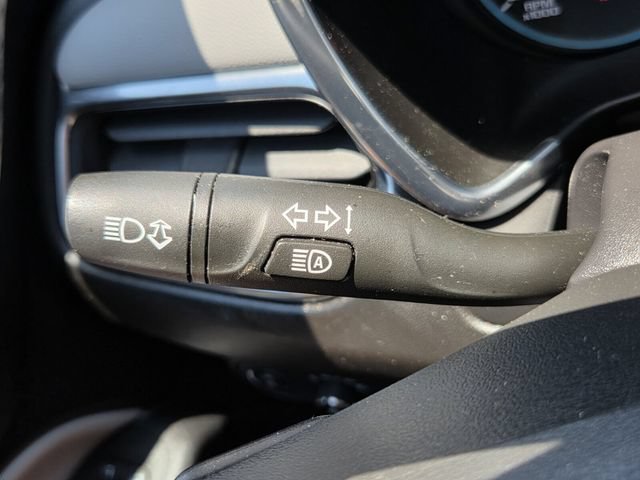 Certified 2021 Chevrolet Equinox LS w/ LS Convenience Package FWD image 23