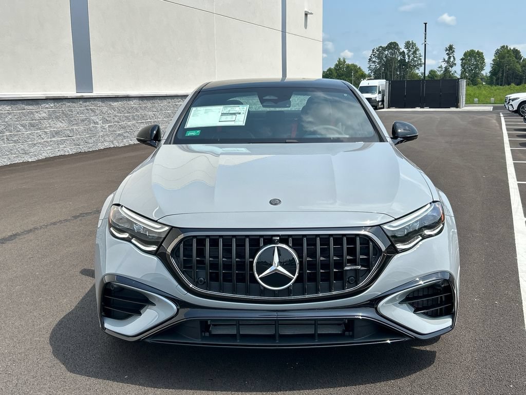 New 2027 Mercedes-Benz E 53 AMG e 4MATIC Sedan image 3