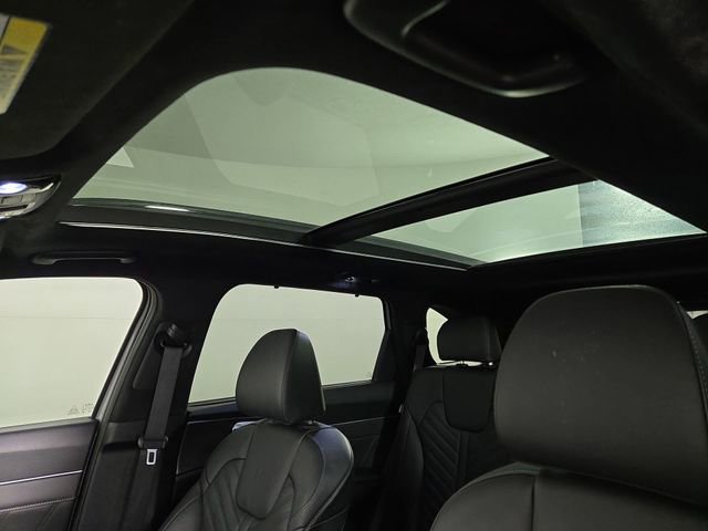 Certified 2025 Kia Sorento SX Prestige image 34