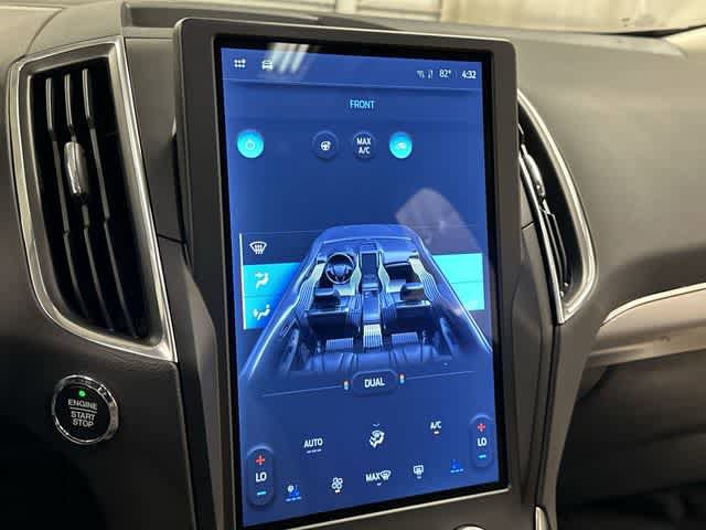 Used 2024 Ford Edge Titanium w/ Equipment Group 301A AWD/4WD image 16