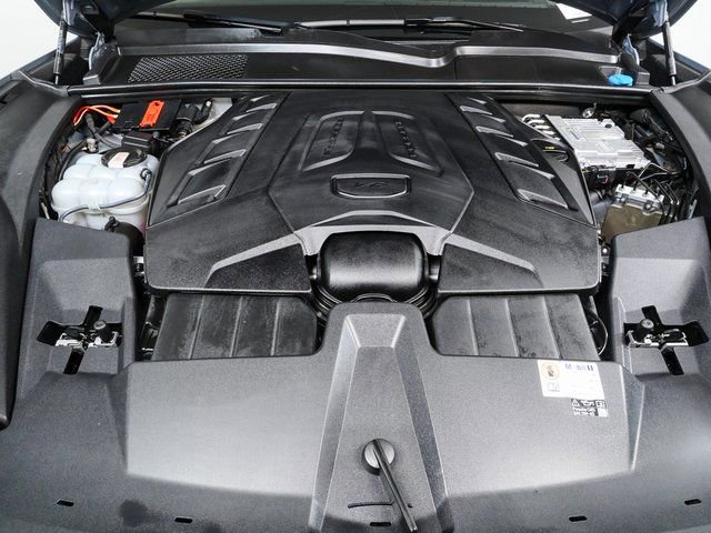 Certified 2024 Porsche Cayenne Turbo GT AWD/4WD image 35
