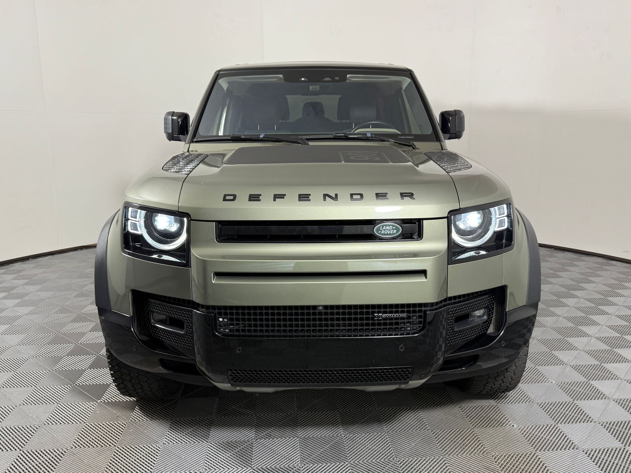 Used 2022 Land Rover Defender 90 X-Dynamic S AWD/4WD image 6