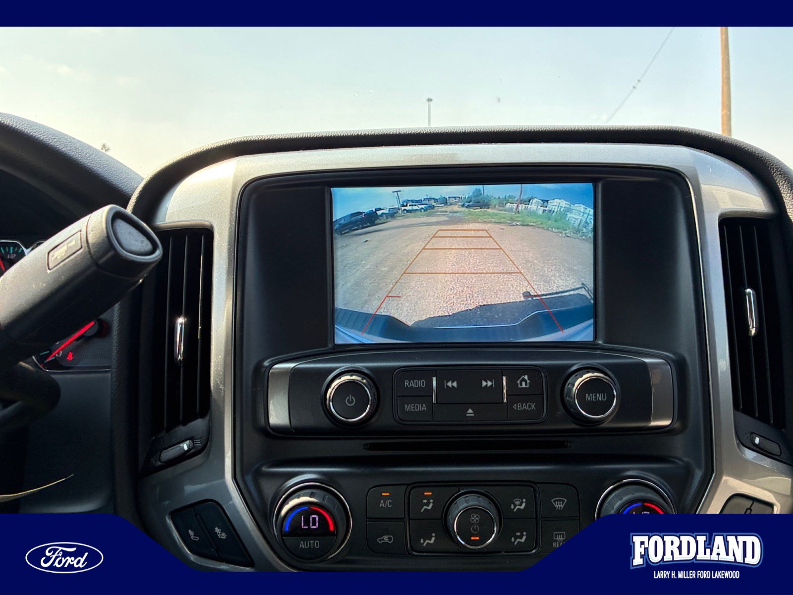 Used 2018 Chevrolet Silverado 1500 LT w/ All Star Edition AWD/4WD image 28