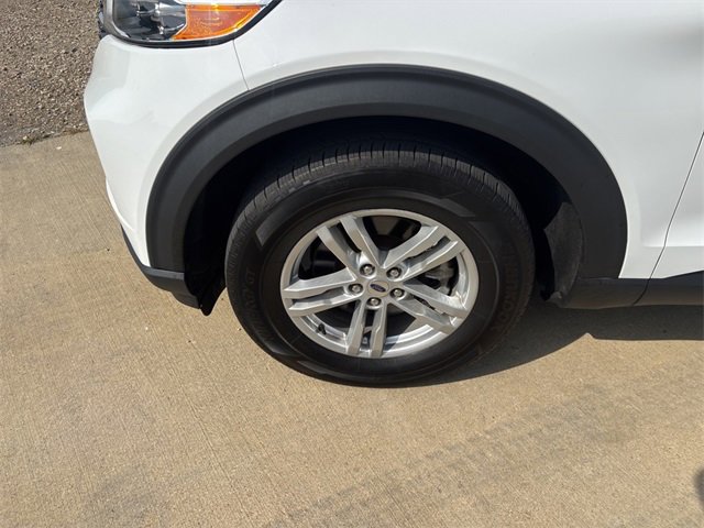 Used 2023 Ford Explorer XLT image 58