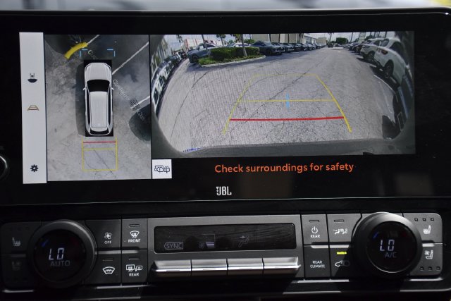 Used 2026 Toyota Grand Highlander AWD Hybrid image 17