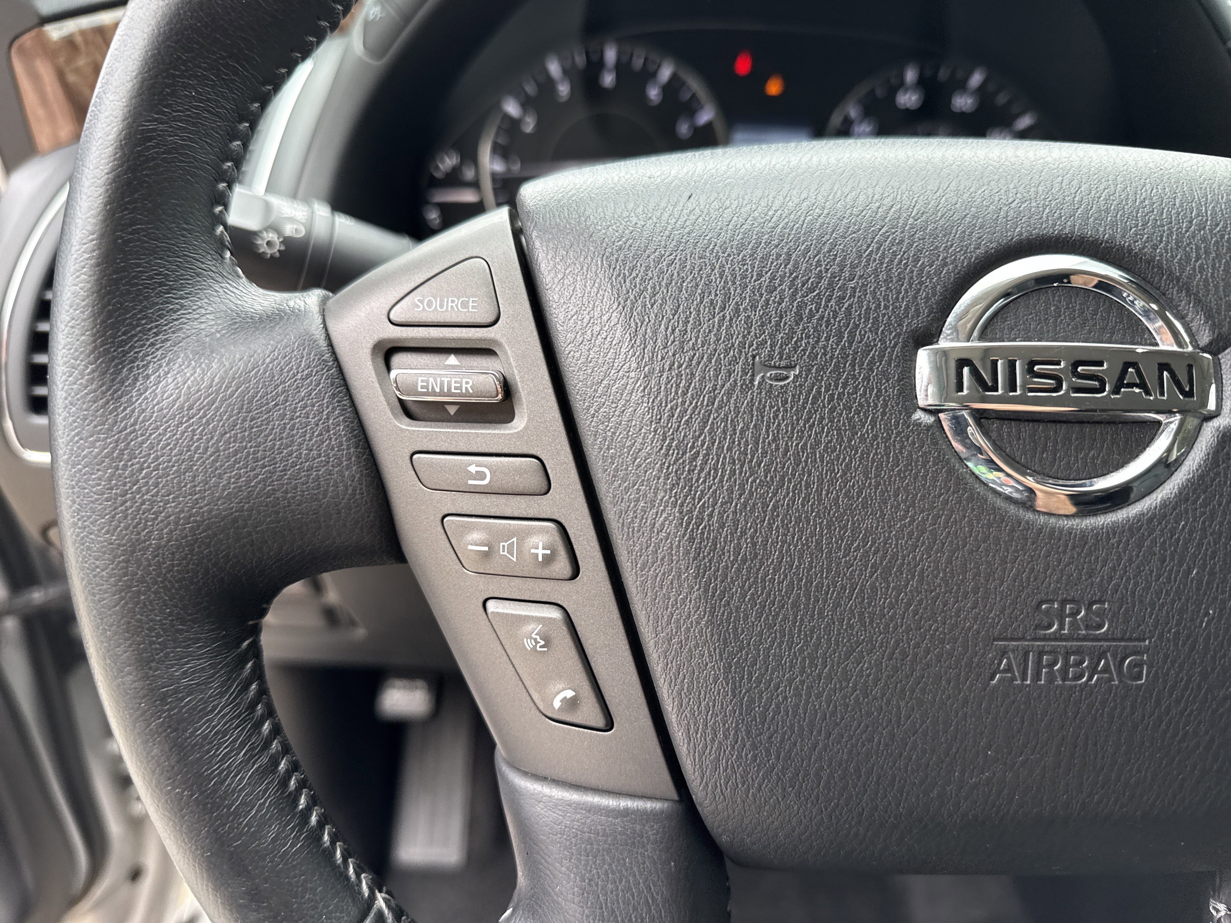 Used 2020 Nissan Armada SL w/ Premium Package AWD/4WD image 24
