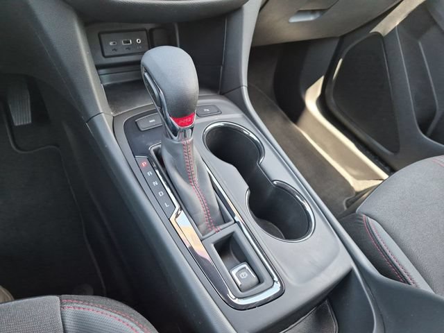 Used 2024 Chevrolet Equinox RS AWD/4WD image 18