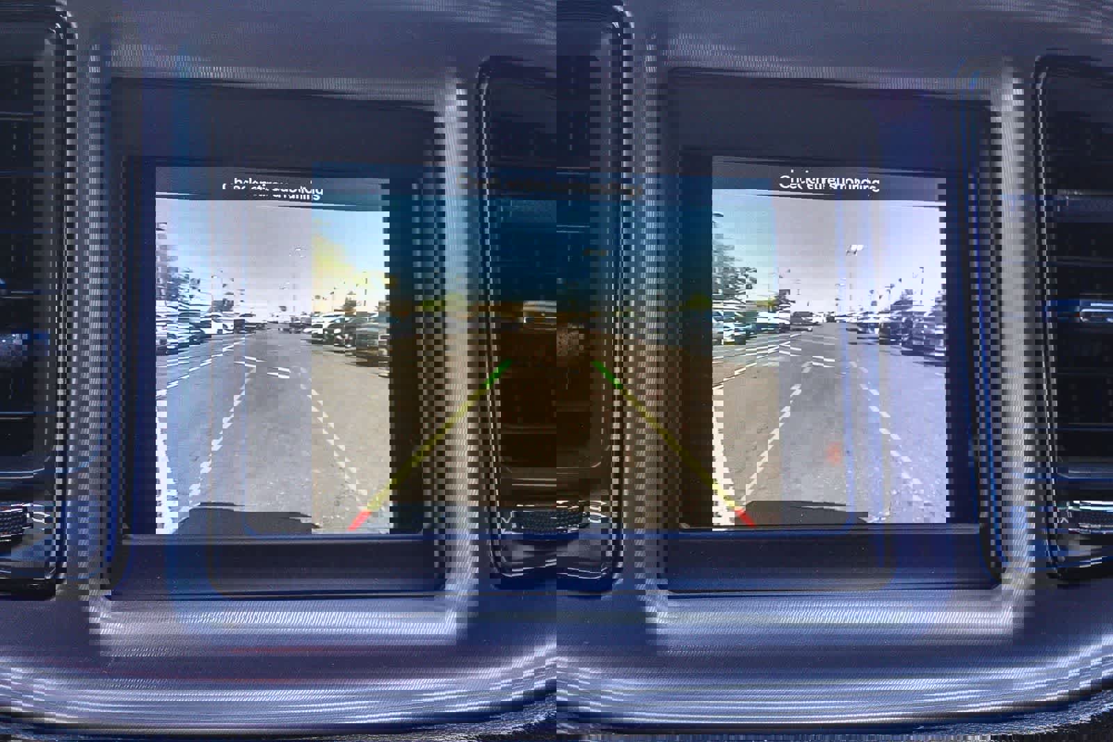 Used 2023 Dodge Challenger SXT image 33