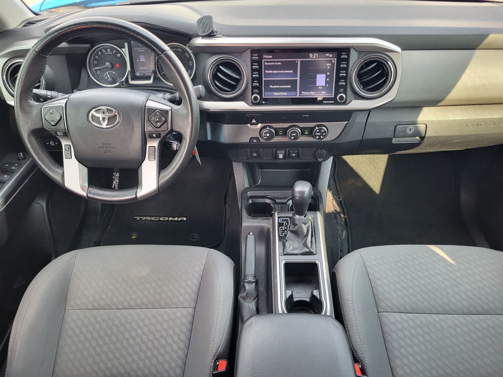 Used 2020 Toyota Tacoma SR5 RWD image 23