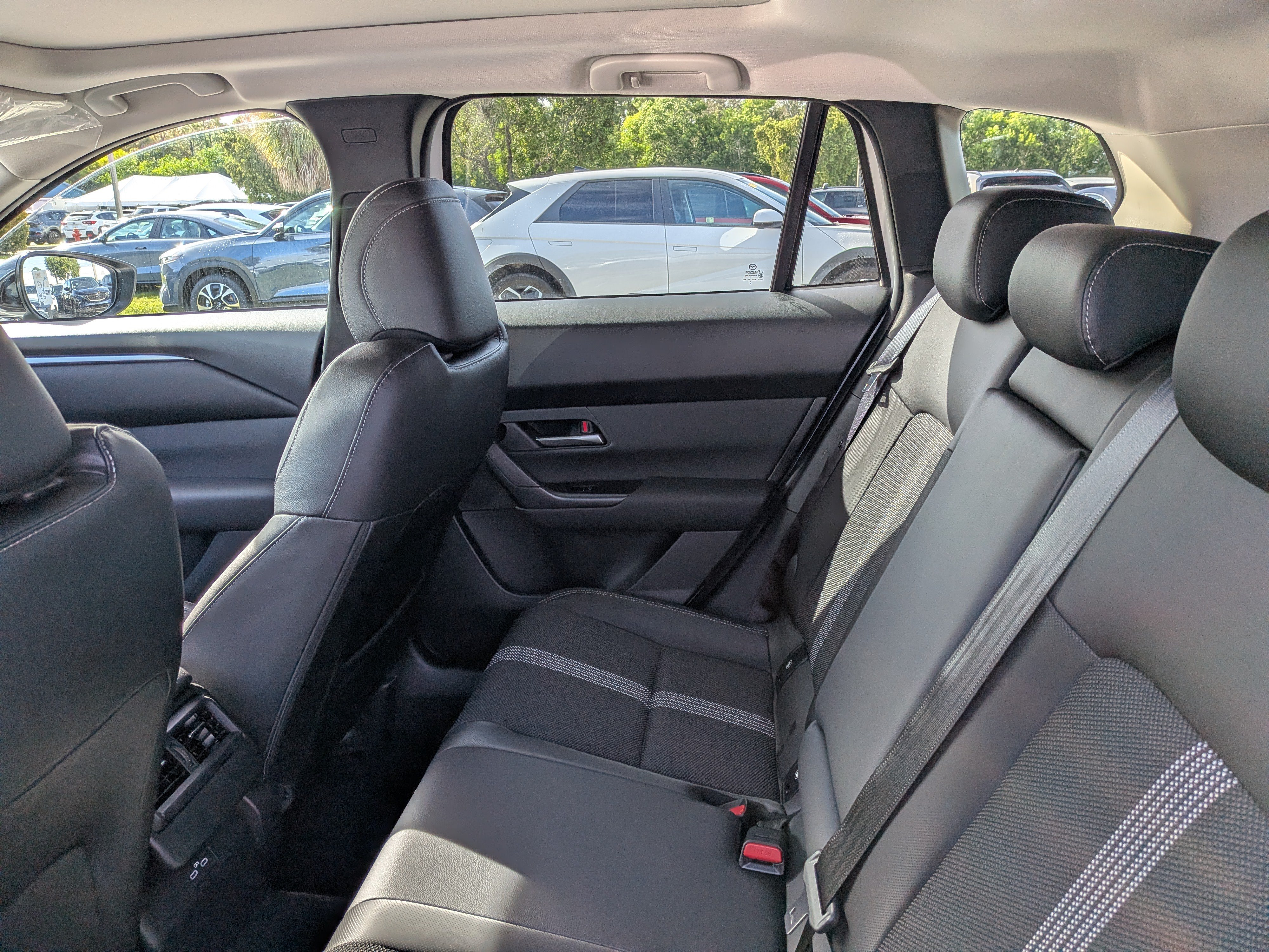 New 2026 MAZDA CX-50 AWD 2.5 S w/ Weather Package image 17